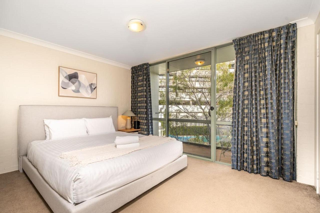 Howitt Place Minutes To Parliamentary Triangle Apartment